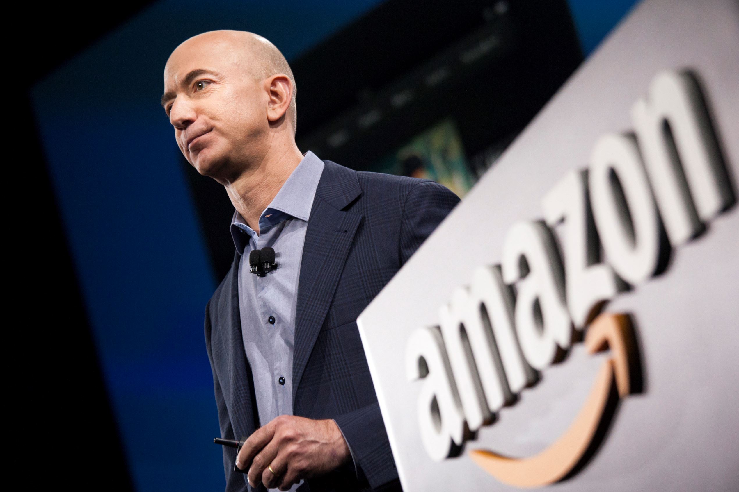 Jeff Bezos' worth soars heights