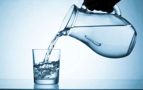 Drink lots of water to keep your hair healthy. Eight glasses of water a day keeps your hair hydrated and healthy.