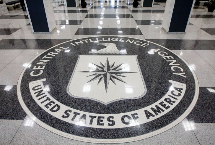 UNITED STATES - SEPTEMBER 18:  The seal of the Central Intelligence Agency is displayed in the foyer of the original headquarters building in Langley, Virginia, U.S., on Friday, Sept. 18, 2009. CIA Director Leon Panetta said this week he never contemplated resigning over a newly begun Justice Department inquiry into tactics used during interrogations of terrorist suspects.  (Photo by Andrew Harrer/Bloomberg