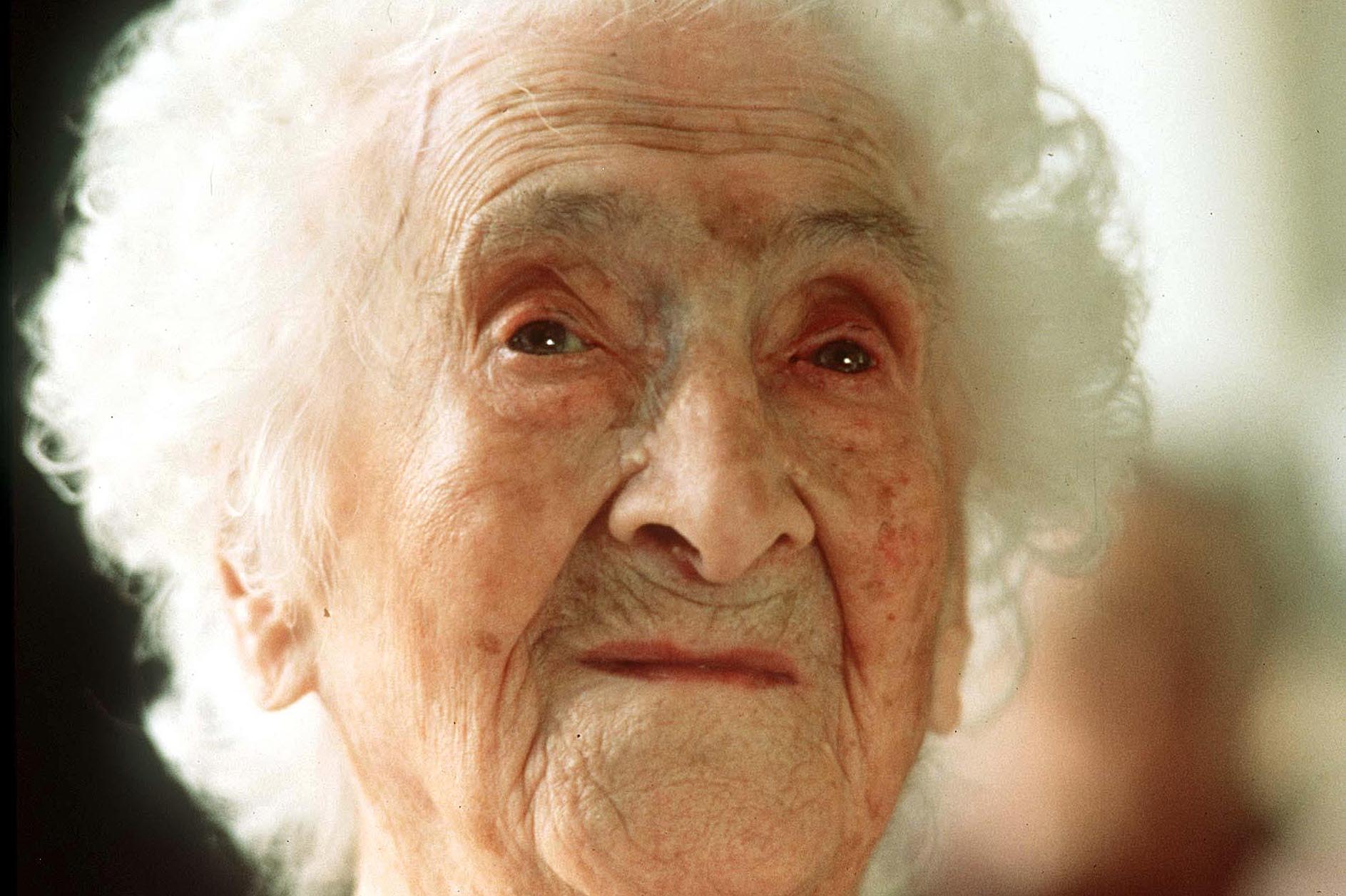 February 21, 1875 – August 4, 1997</p><br /><br /><br />
<p>According to a report in the CNN, Jeanne Calment’s attributed the success to her long life to olive oil, Port wine and her sense of humour.