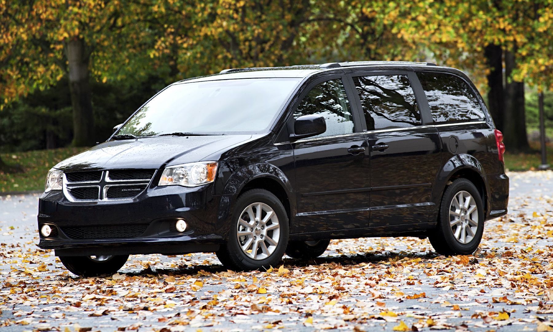 Fiat Chrysler recalls 297,000 vans