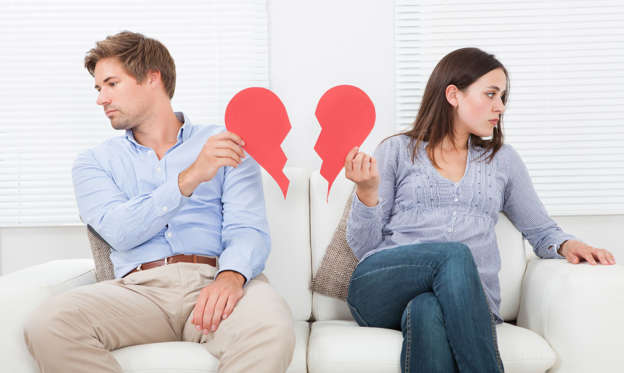 15 سبباَ يؤدي إلى الطلاق .......! BBjvsKF