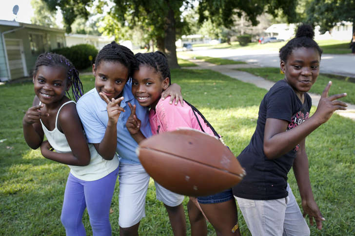 Jamyla Bolden (l) with friends in Ferguson, Missouri, in August 2014.