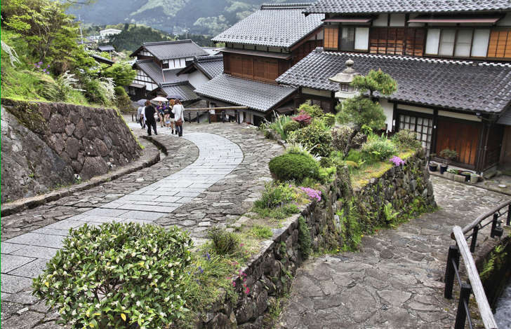 Nakasendo trail in Magome old town.