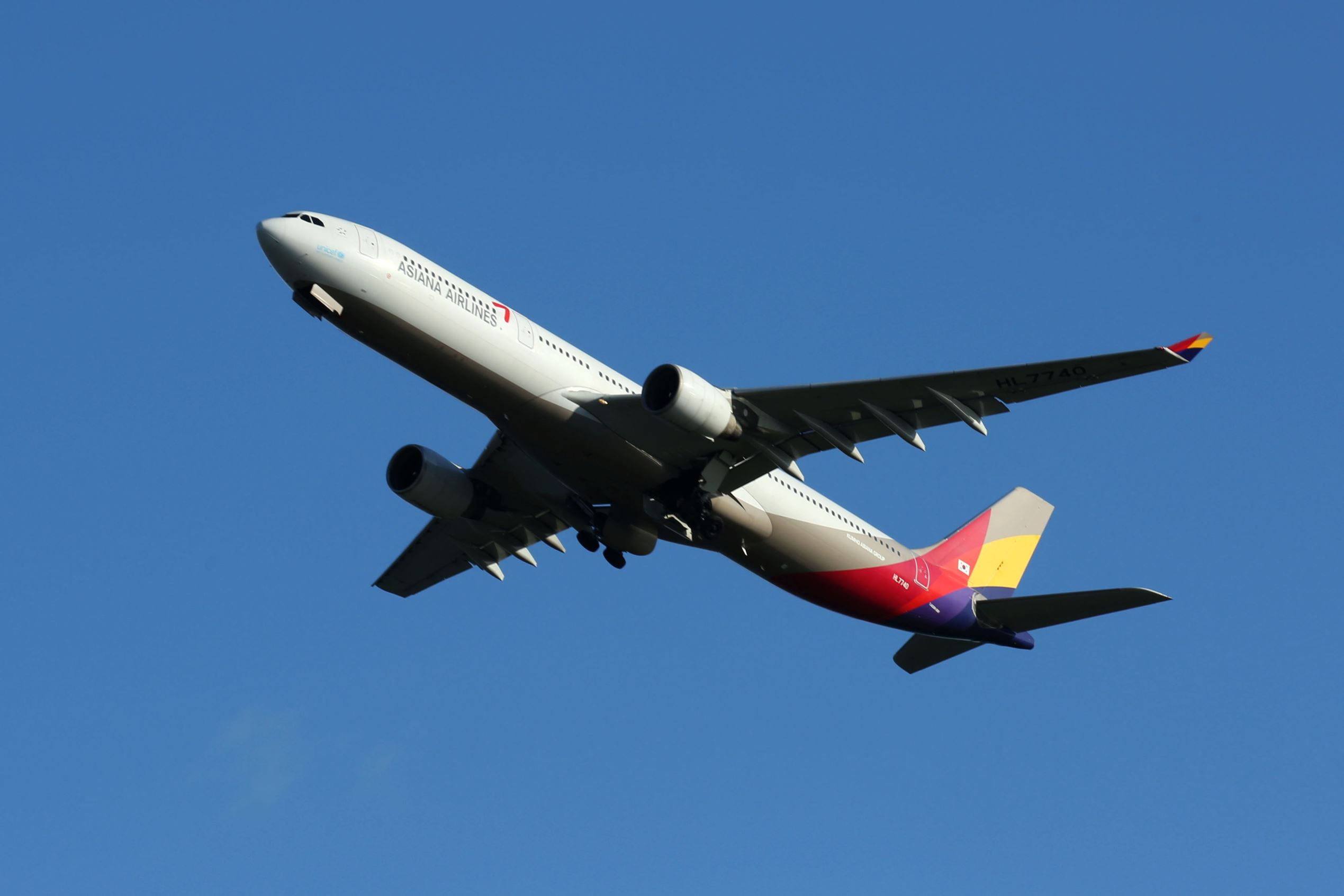 world's shortest flight doesn't last