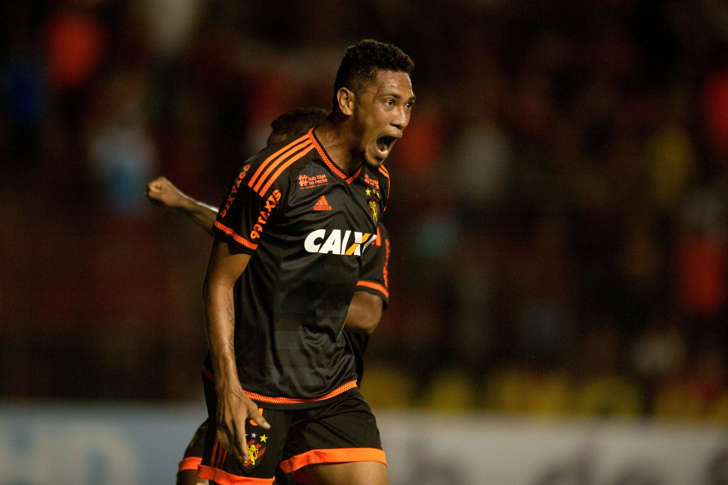 Hernane irá disputar a Série B pelo Bahia em 2016