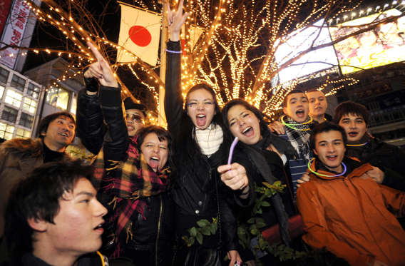 JAPAN - CIRCA 2010: Youth japanese celebrates New Year's Eve in Shibuya district in Tokyo in Tokyo, Japan on January 01st , 2010. (Photo by Guy DURAND/Gamma-Rapho via Getty Images)