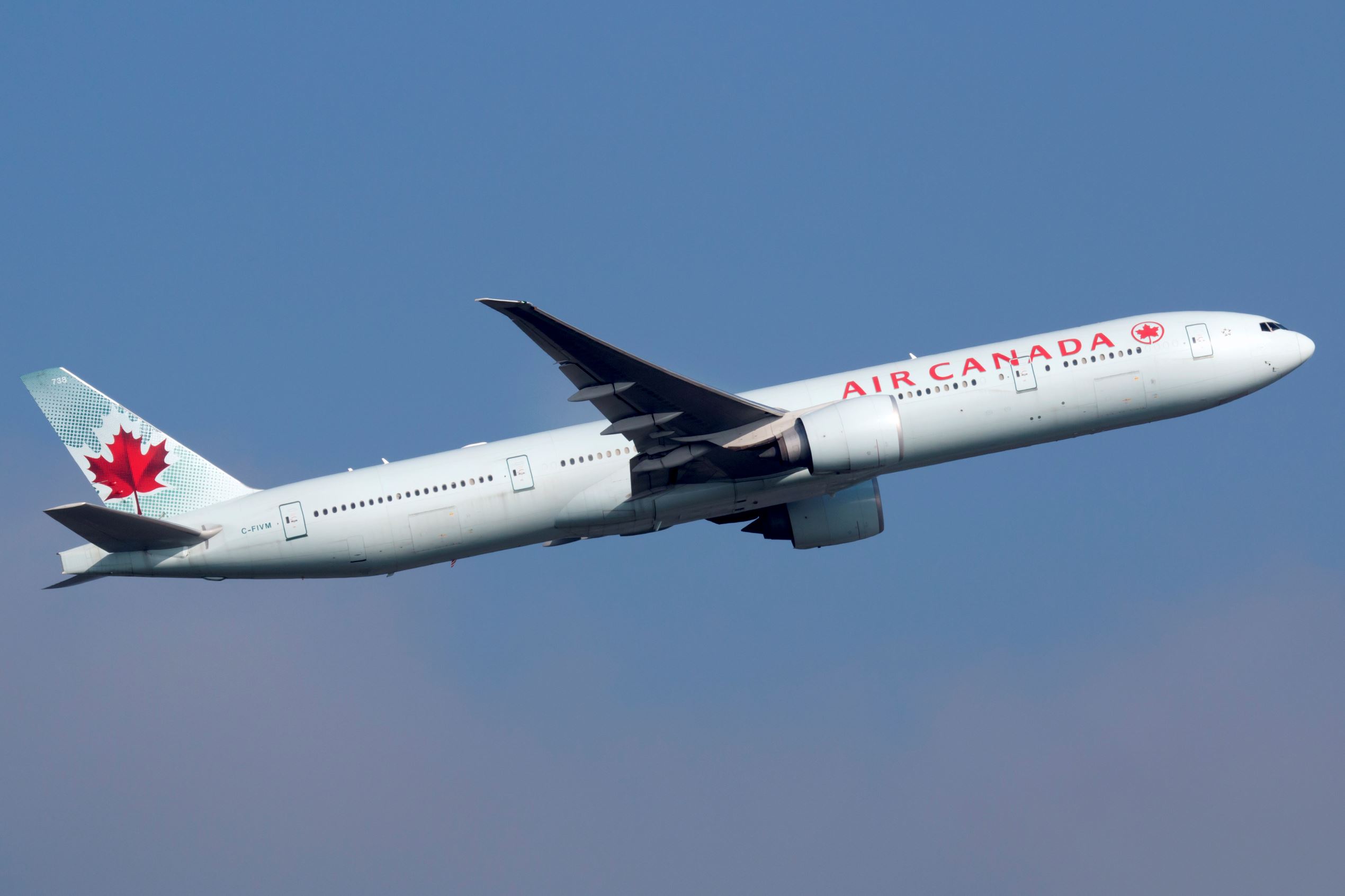 Canada flight diverts Toronto after
