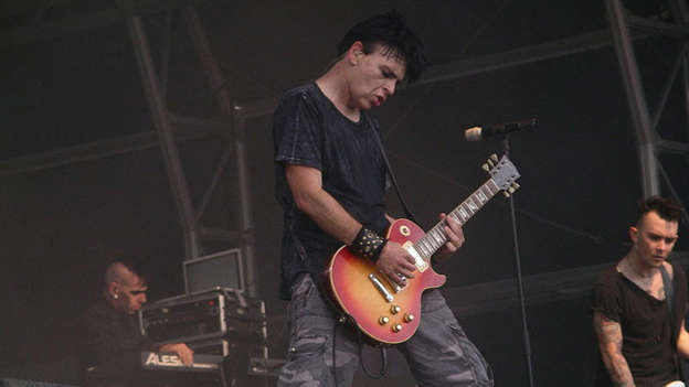 Διαφάνεια 9 από 21: Le chanteur des Cars Gary Numan a aussi reçu un diagnostic de syndrome d’Asperger alors qu’il avait atteint l’âge adulte.