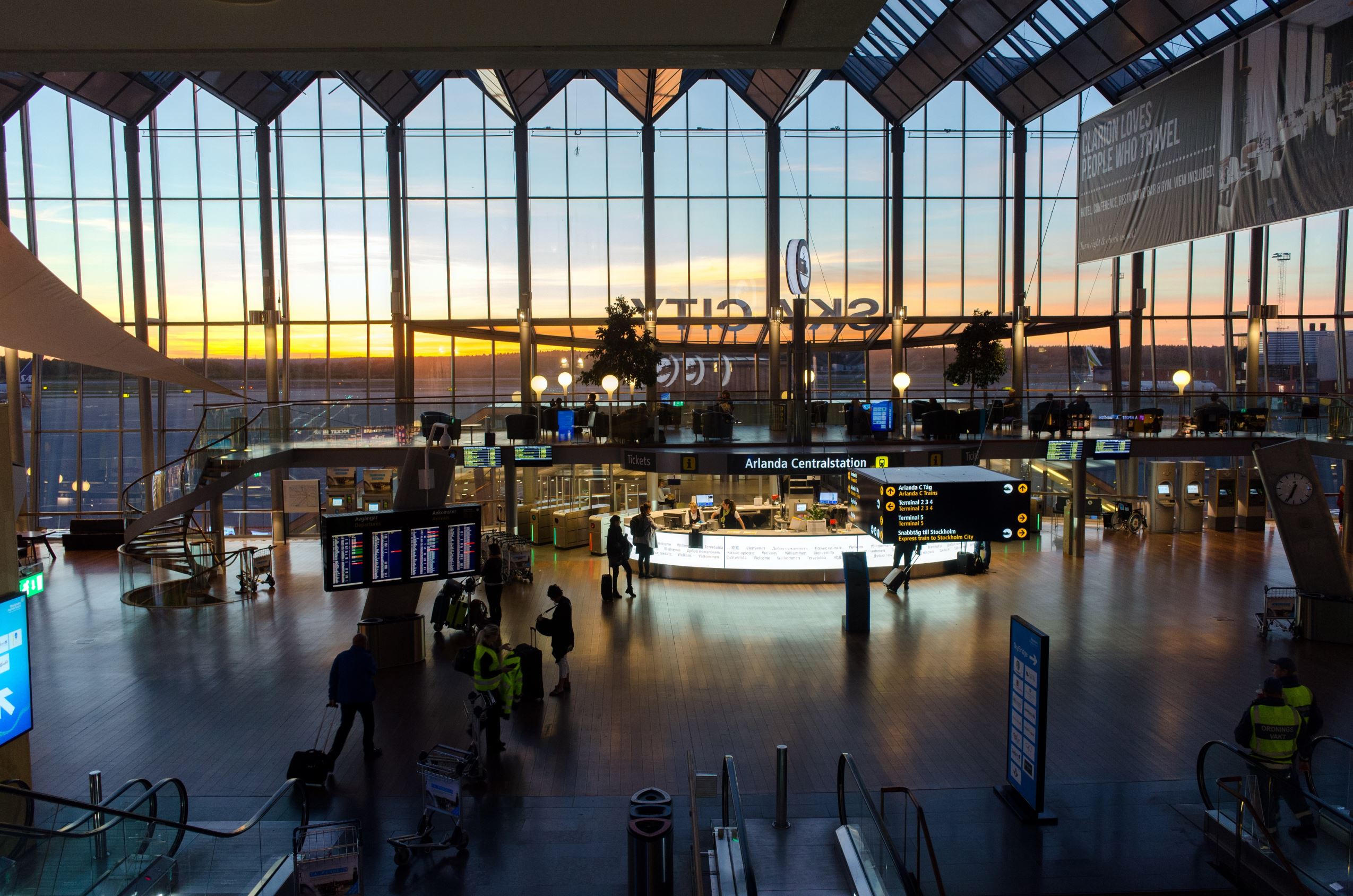 Guess cities from their airport
