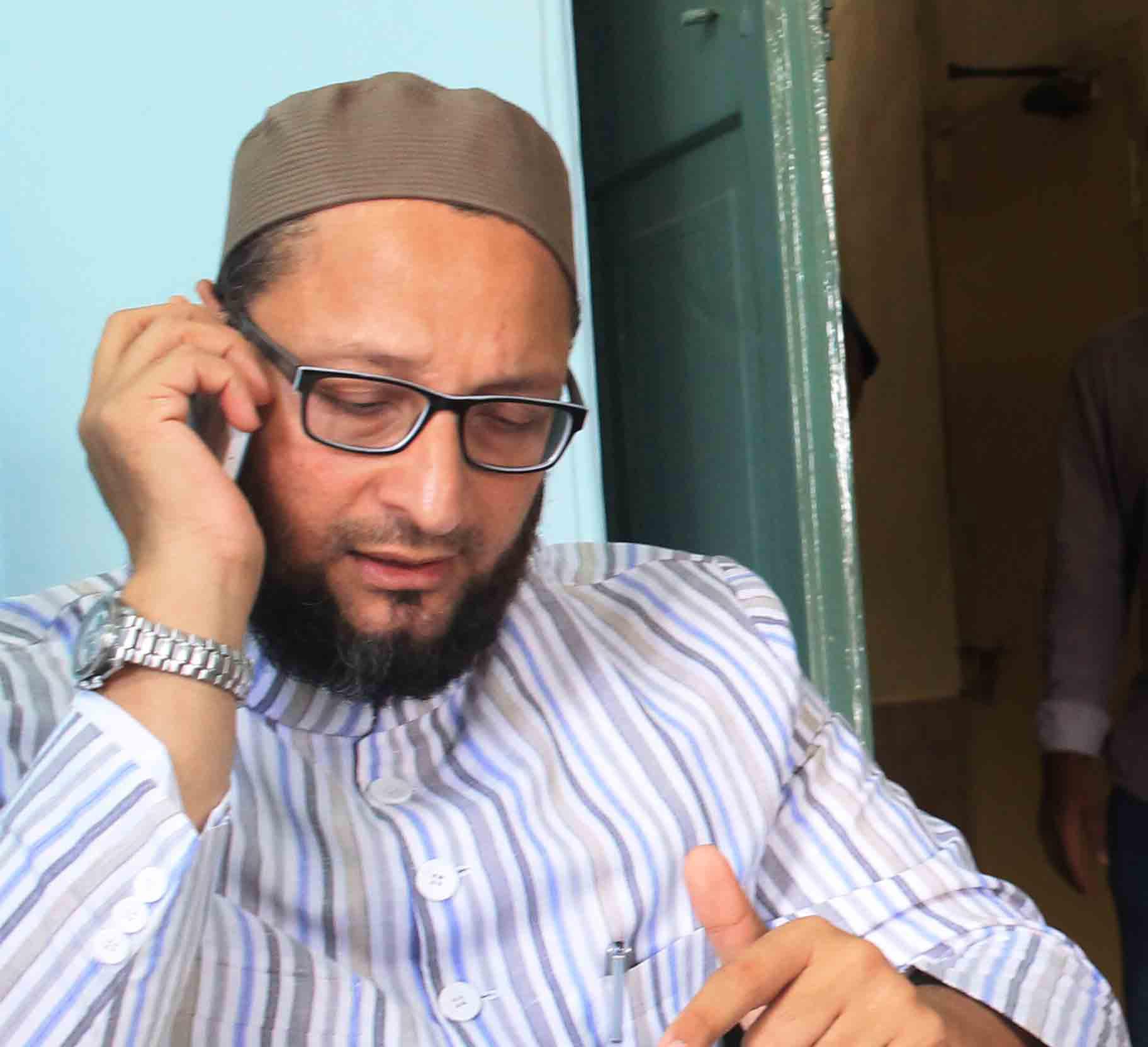 Pakistan! Owaisi told