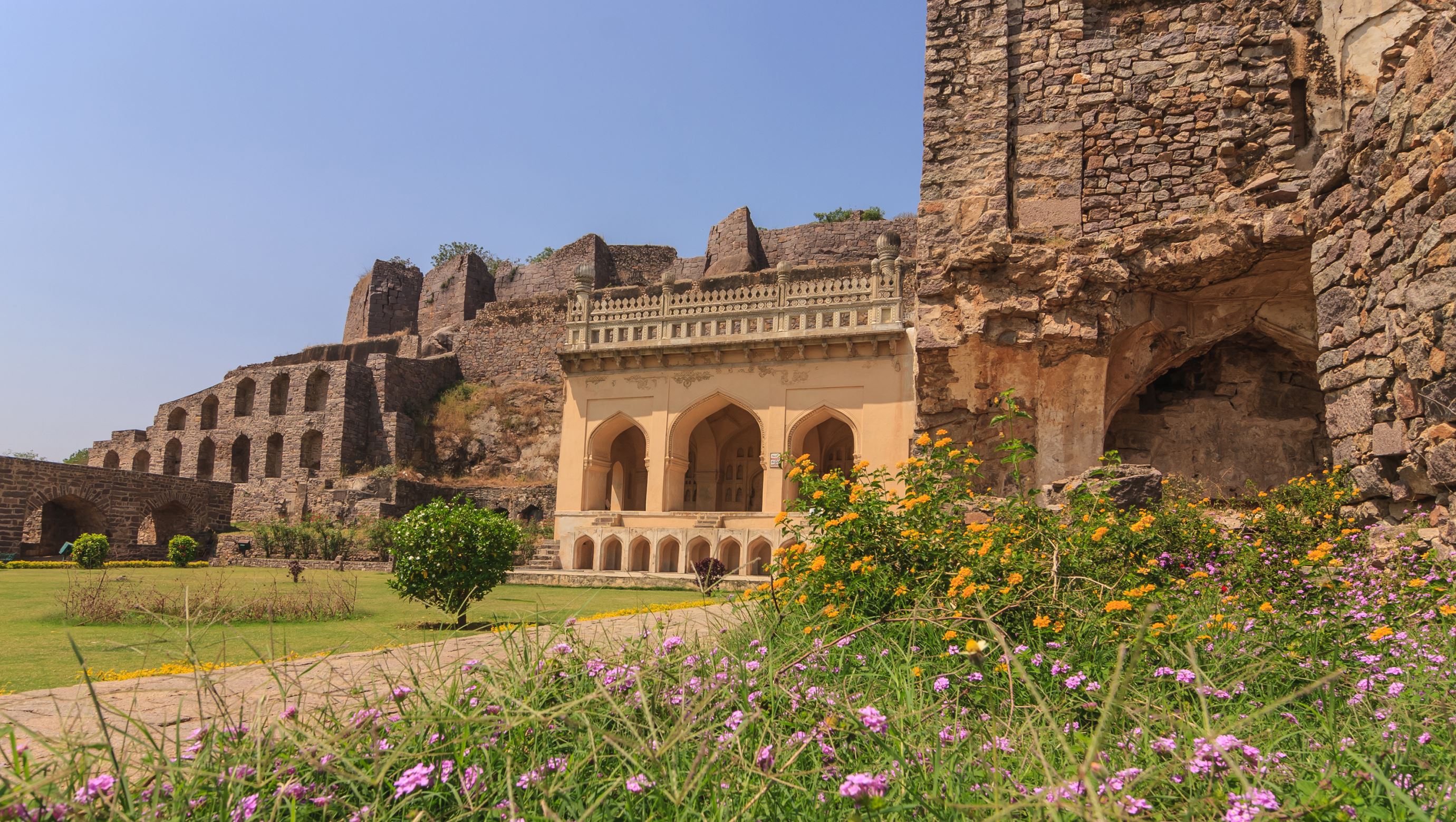 Where world these landmarks?