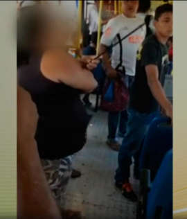 Mulher é atingida por flecha dentro de ônibus no Pará