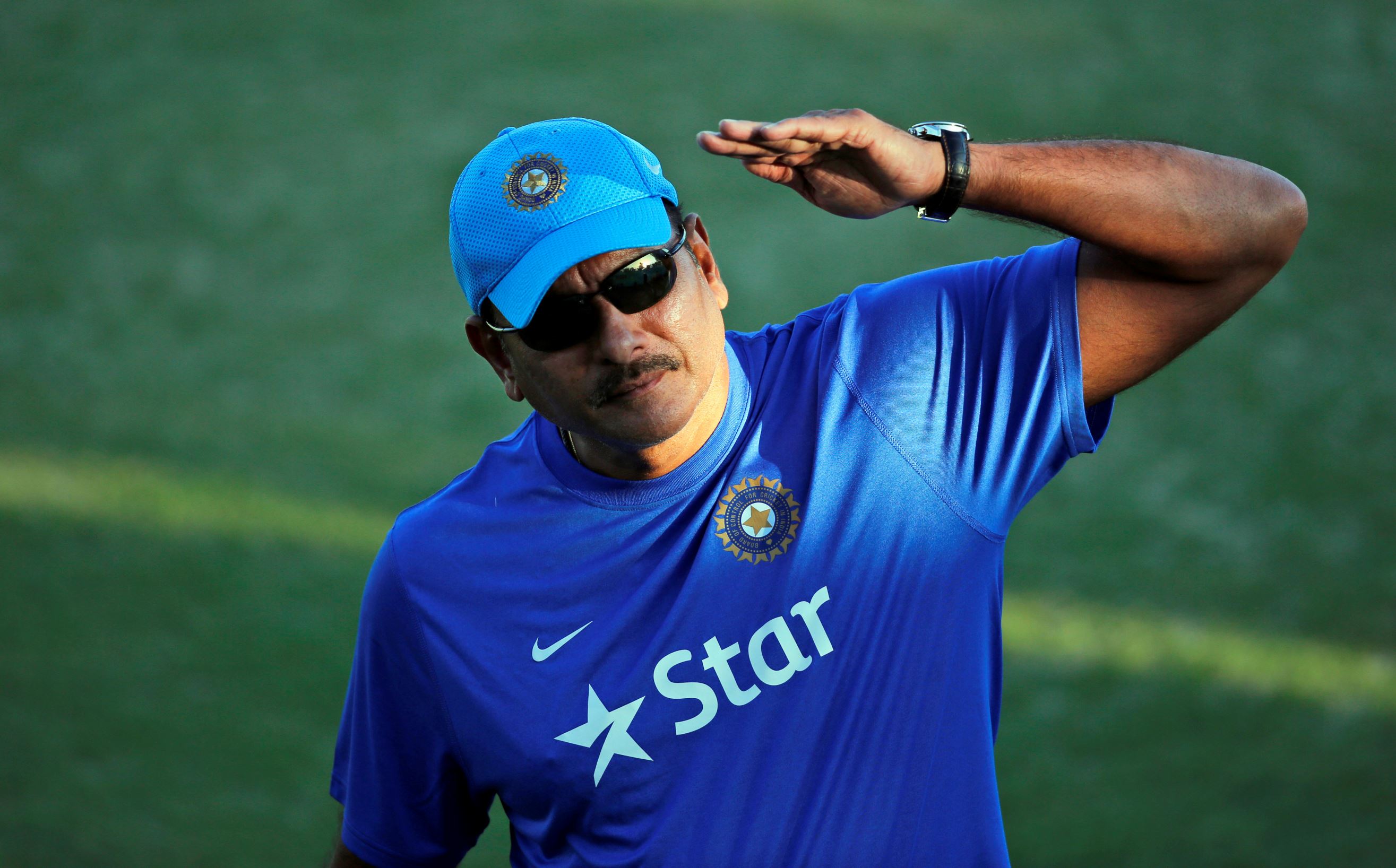 Shastri applies India coach