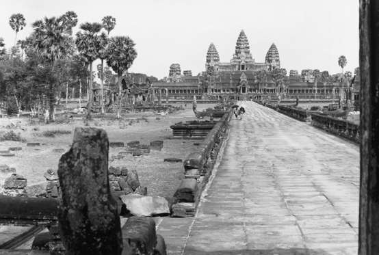 Walkway leading towards a temple dedicated to Vishnu at the Angkor Wat ruins. The temple complex was built by Suryavarman II, who reigned between 1112 and 1152, Siem Reap, Cambodia.