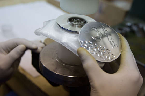 Proses Pembuatan Medali Olimpiade Rio