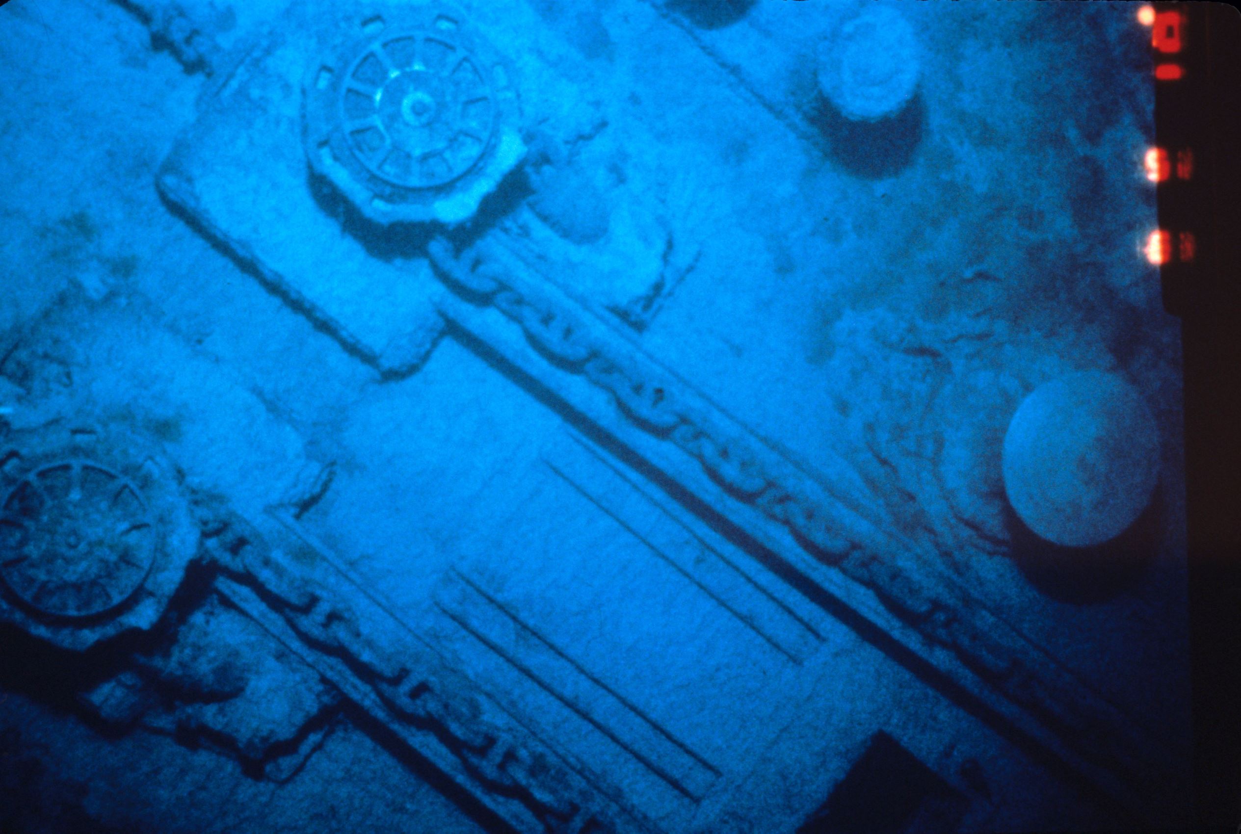 Attempting to Raising the 'Titanic' Shipwreck 1985 Computer photograph of the Titanic taken by Argo and Angus which are remote controlled underwater cameras