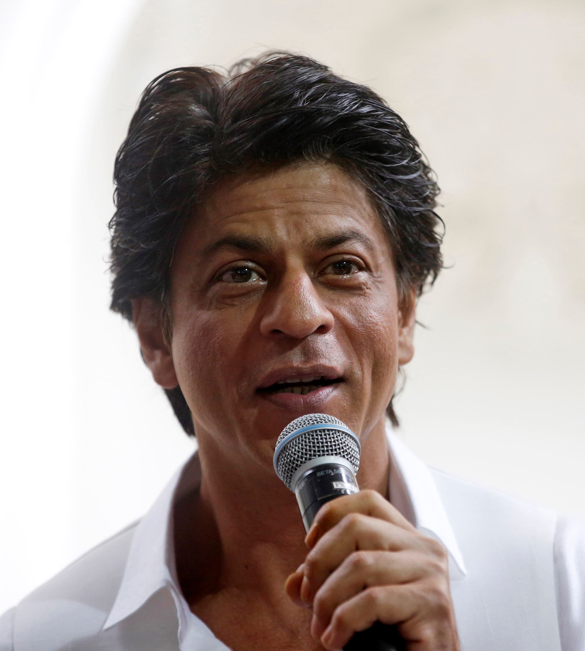pics: Shah Rukh Anushka streets