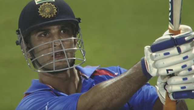 reasons love Dhoni? trailer