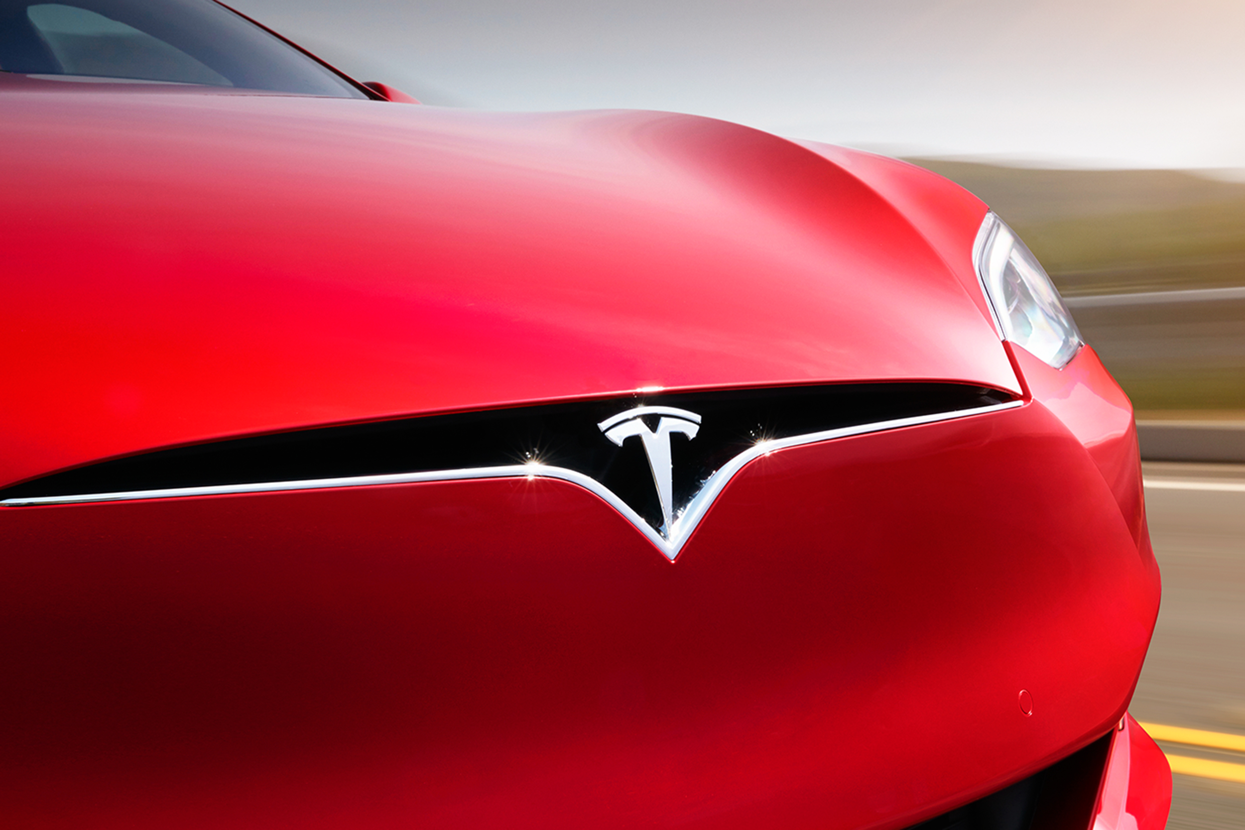 Take look inside Tesla battery