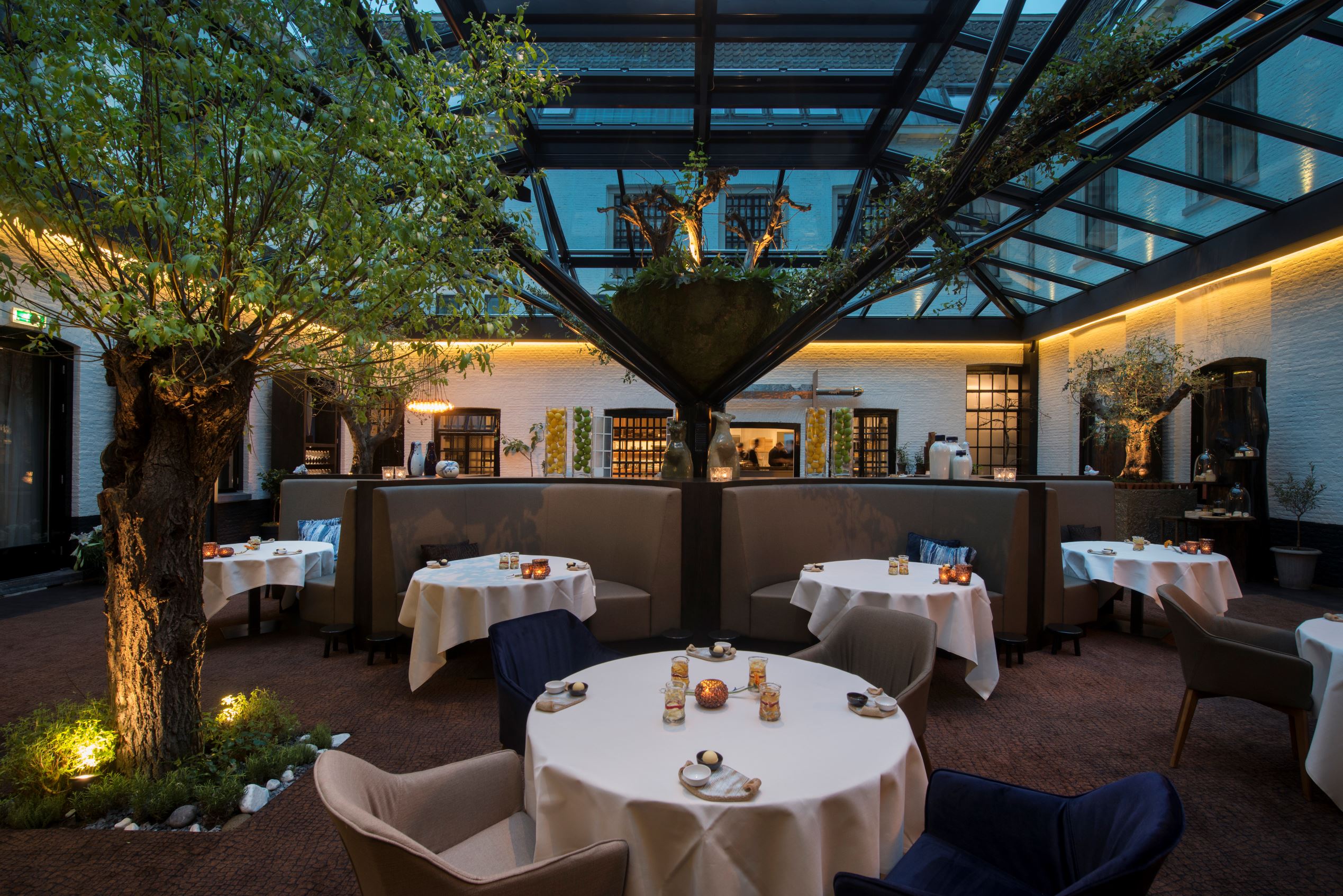 restaurants across world 2017