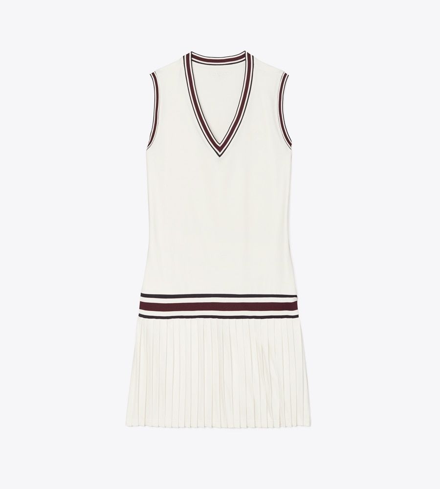 Ace Your Courtside Style This Season In These Stylish Tennis Outfits