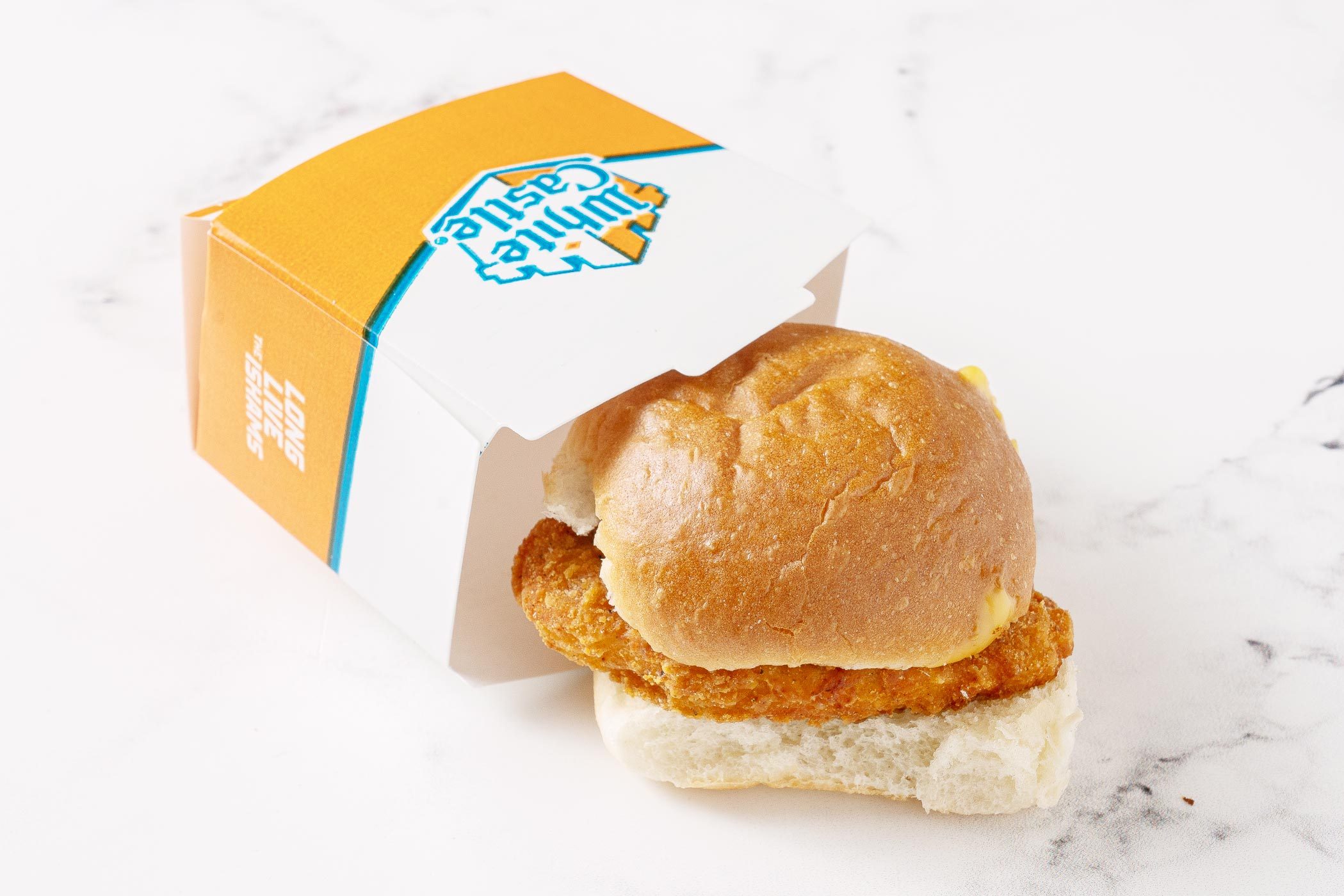 We Went to 8 Restaurants to Find the Best FastFood Chicken Sandwich