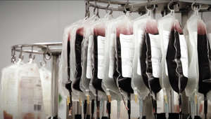 Govt offers £100,000 to infected blood patients