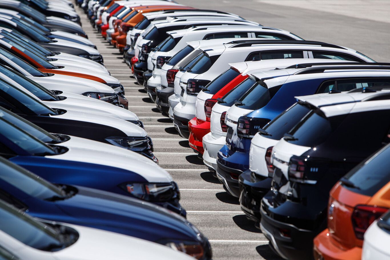 tras 20 meses de bajas, el mercado automotor local levanta cabeza con un alza del 30,6% en las ventas de abril