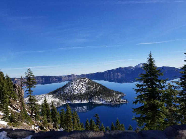 Complete Guide to Crater Lake National Park