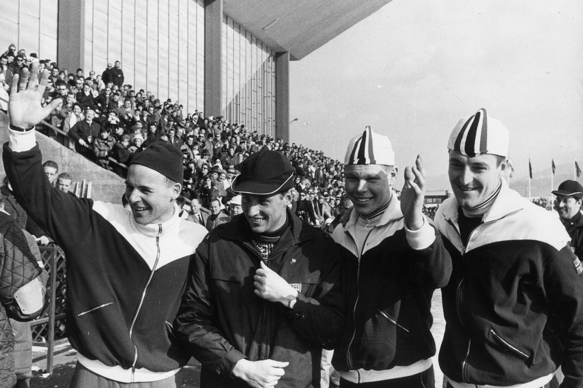 <p>Instancabile velista, Harald ha rappresentato la Norvegia in diverse competizioni veliche ai Giochi Olimpici. È stato persino il portabandiera della delegazione del suo Paese alle Olimpiadi di Tokyo nel 1964.</p>