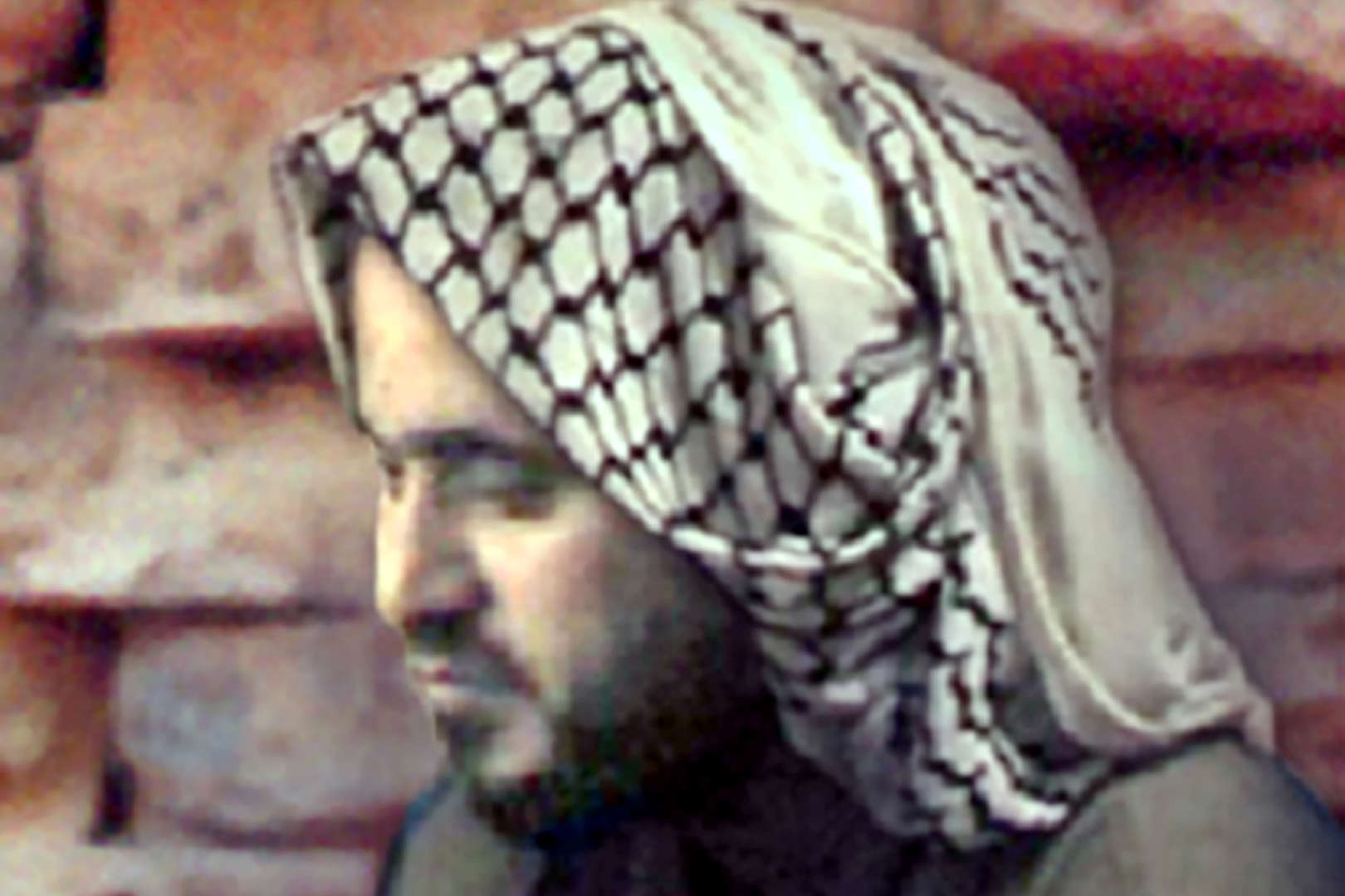 Diapositiva 15 di 25: La morte di Abu Musab al-Zarqawi si inquadra nell'ambito della guerra in Iraq, paese responsabile, secondo l'amministrazione Bush, di essere una base per il terrorismo e di nascondere armi di distruzione di massa.