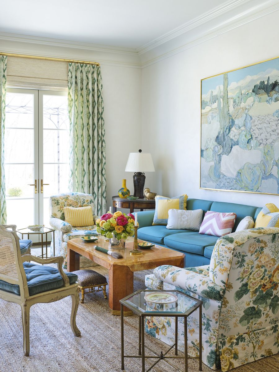 59 Eye-Catching Living Room Color Combinations That Are Anything but Dull