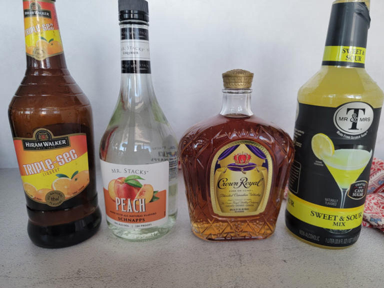 Easy Water Moccasin Shot Recipe