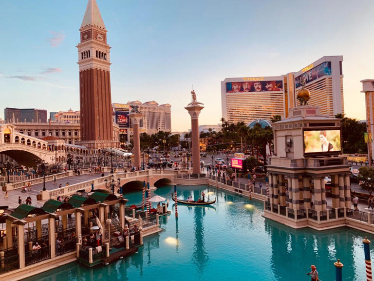 75+ Fun Things To Do In Las Vegas With Teenagers