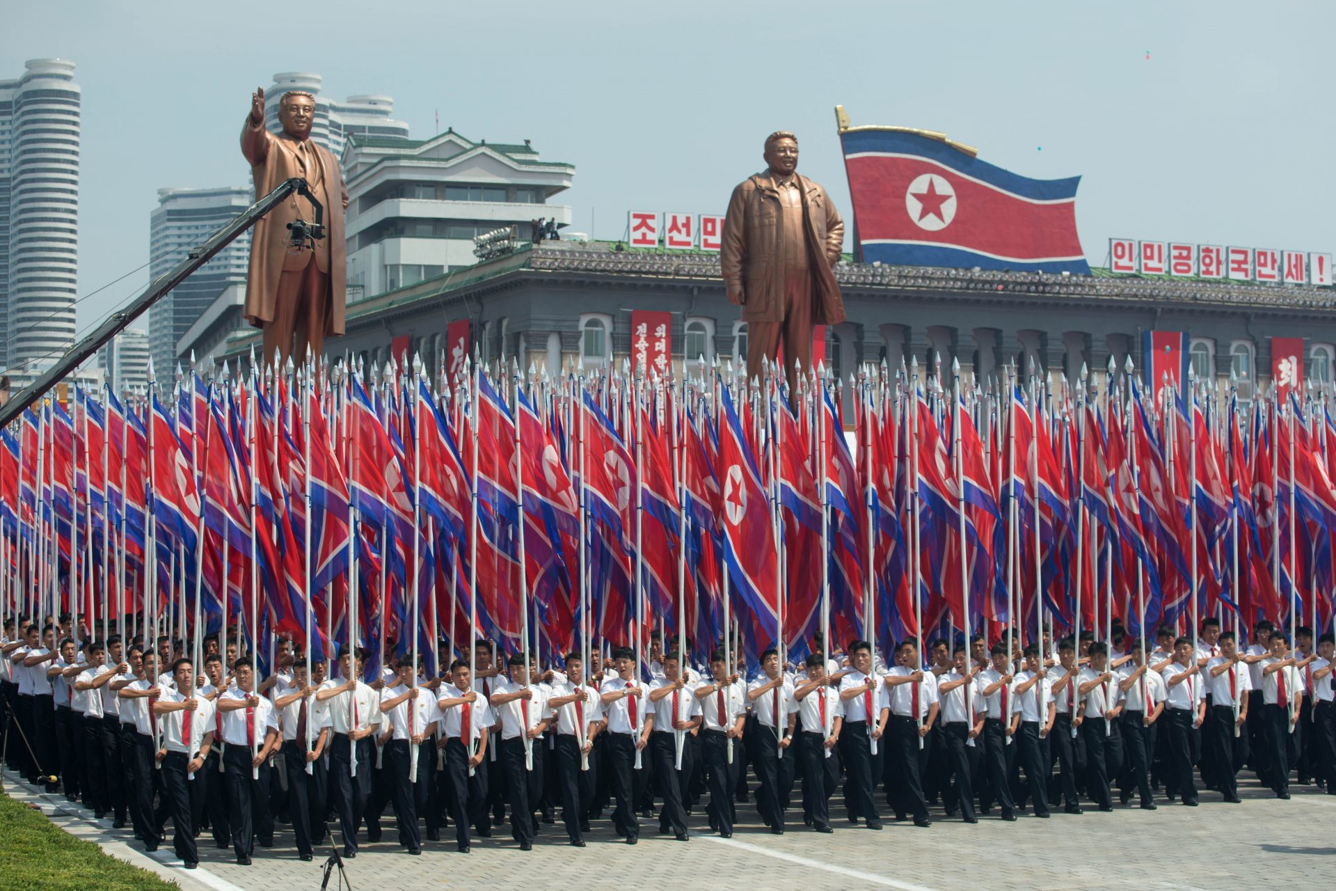 Russia Dismisses Reports About 10,000 North Korean Volunteers Fighting ...