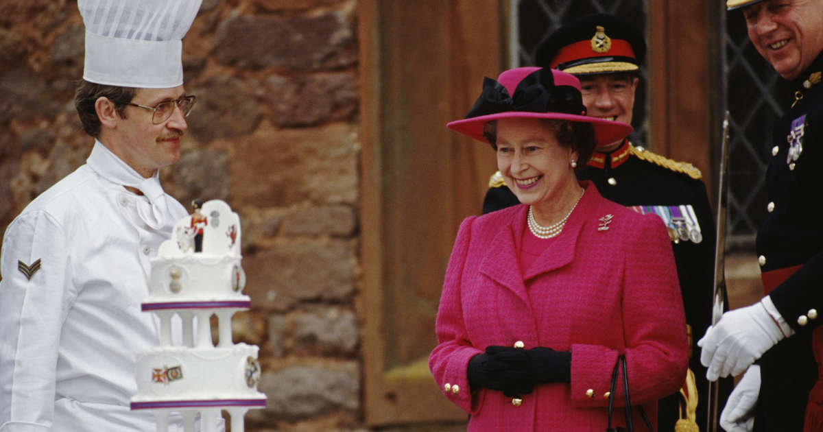 Les aliments que la reine Elizabeth II a interdits au palais de Buckingham