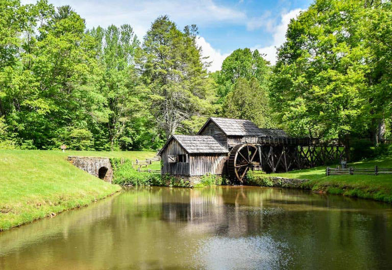 The Most Fabulous Things to Do on the Blue Ridge Parkway