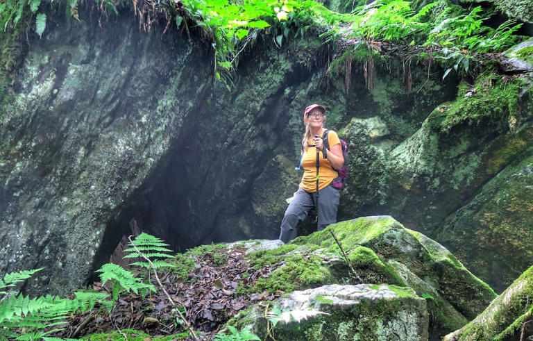 What are the 10 essentials for day hiking? A complete checklist