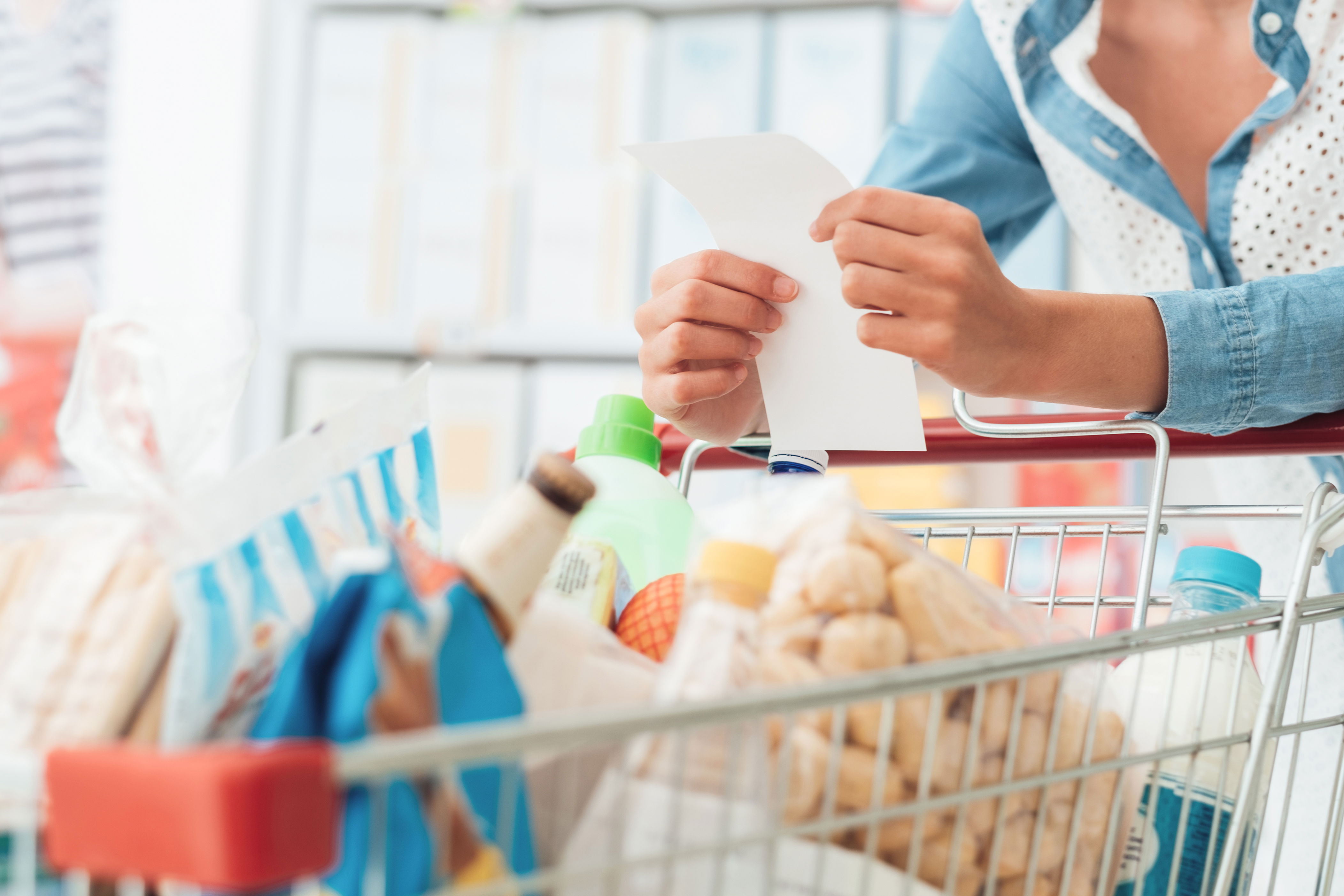 Romania prolonges price-capping scheme for basic food goods