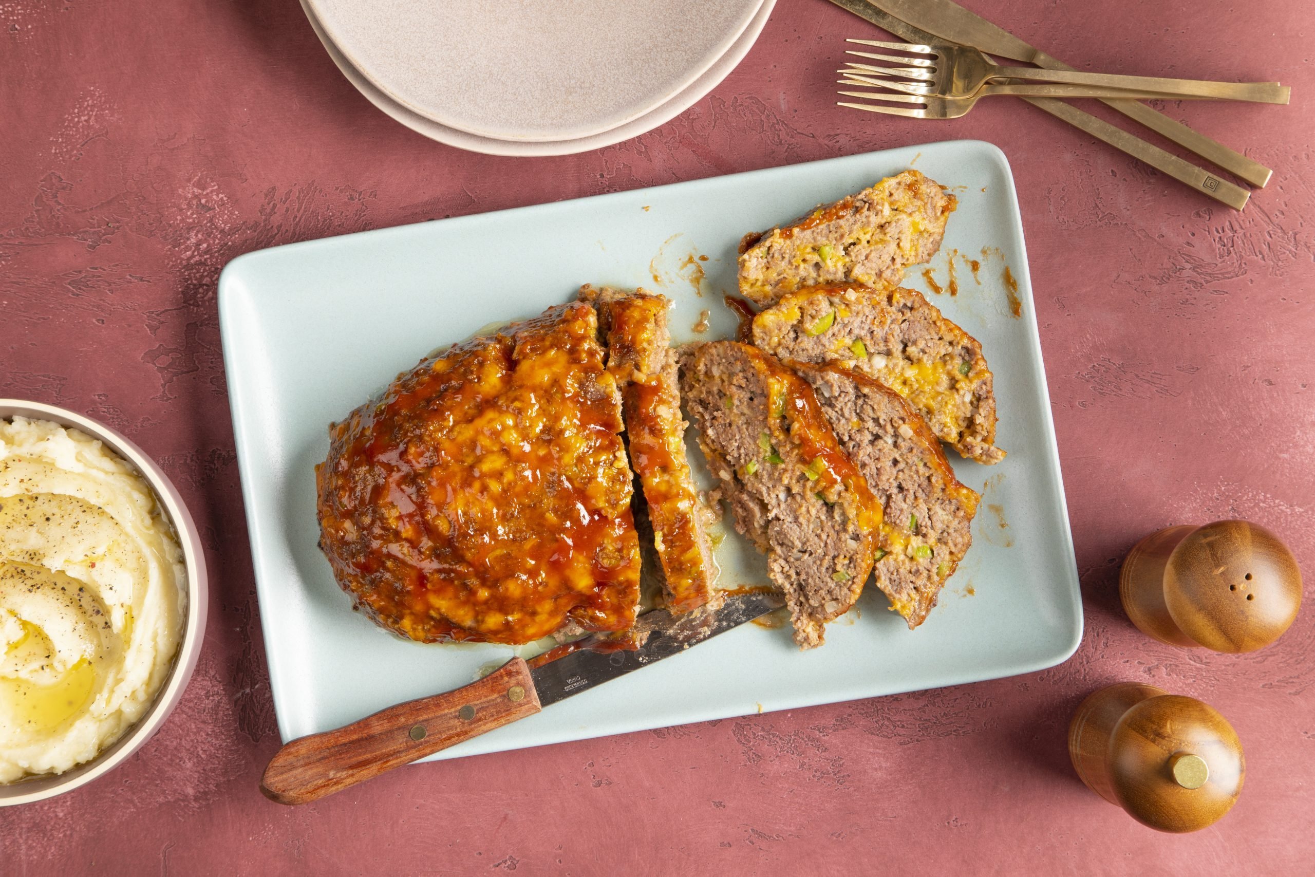 How to Make a Copycat Cracker Barrel Meat Loaf Recipe That’s Just as 