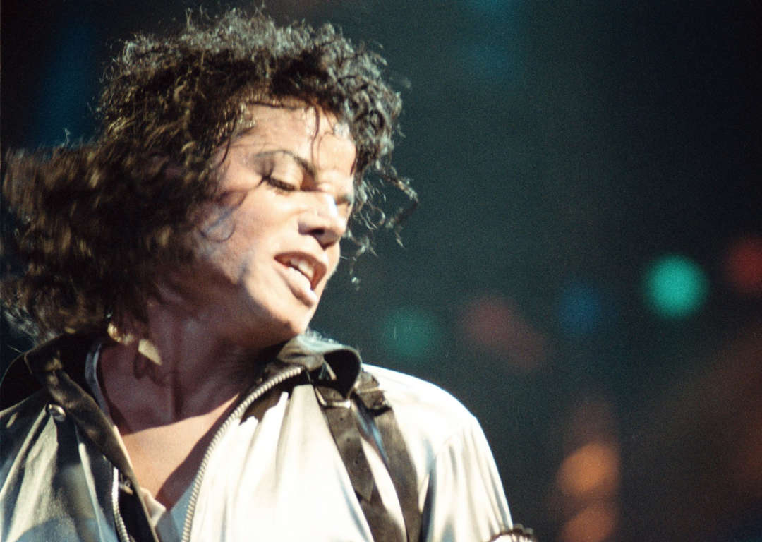 マイケル ジャクソンの生涯 永遠のスターの光と影