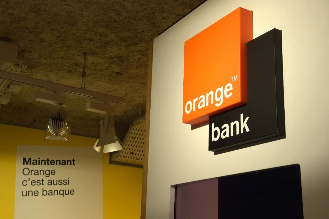 Orange bank. Банк оранжевый. ООО банк оранжевый. Апельсин банк. Банк апельсин Узбекистан.