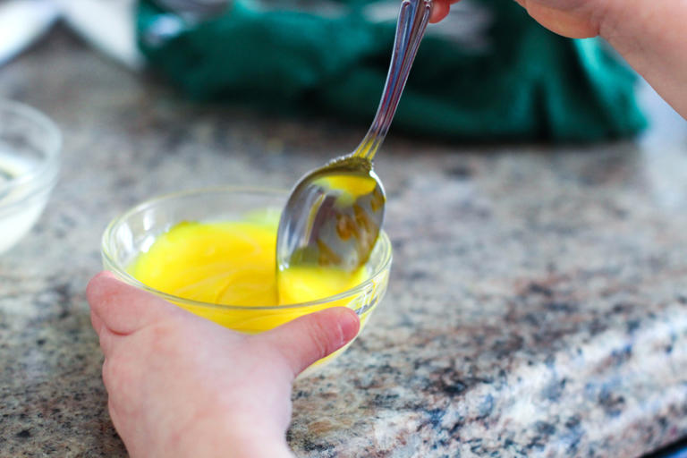 Easy TasteSafe Finger Paint Recipe for Toddlers