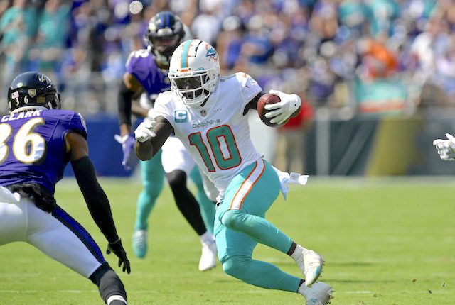 Tyreek Hill Vows To Surpass 2,000 Receiving Yards