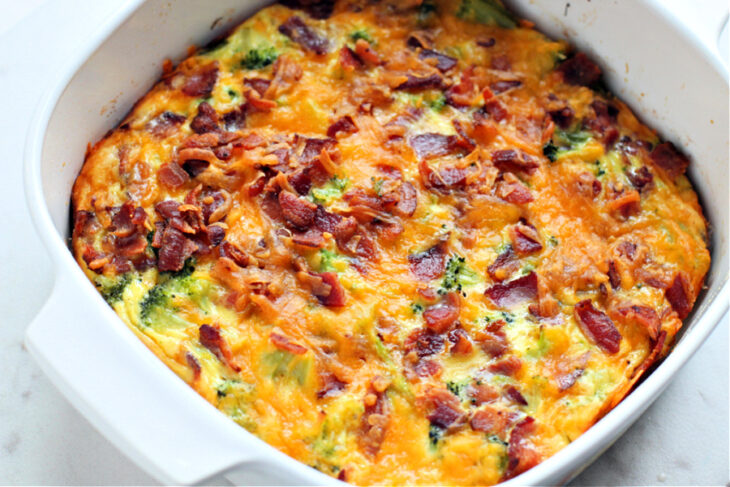 Keto Egg Casserole With Bacon And Broccoli (A Hearty & Delicious Low ...