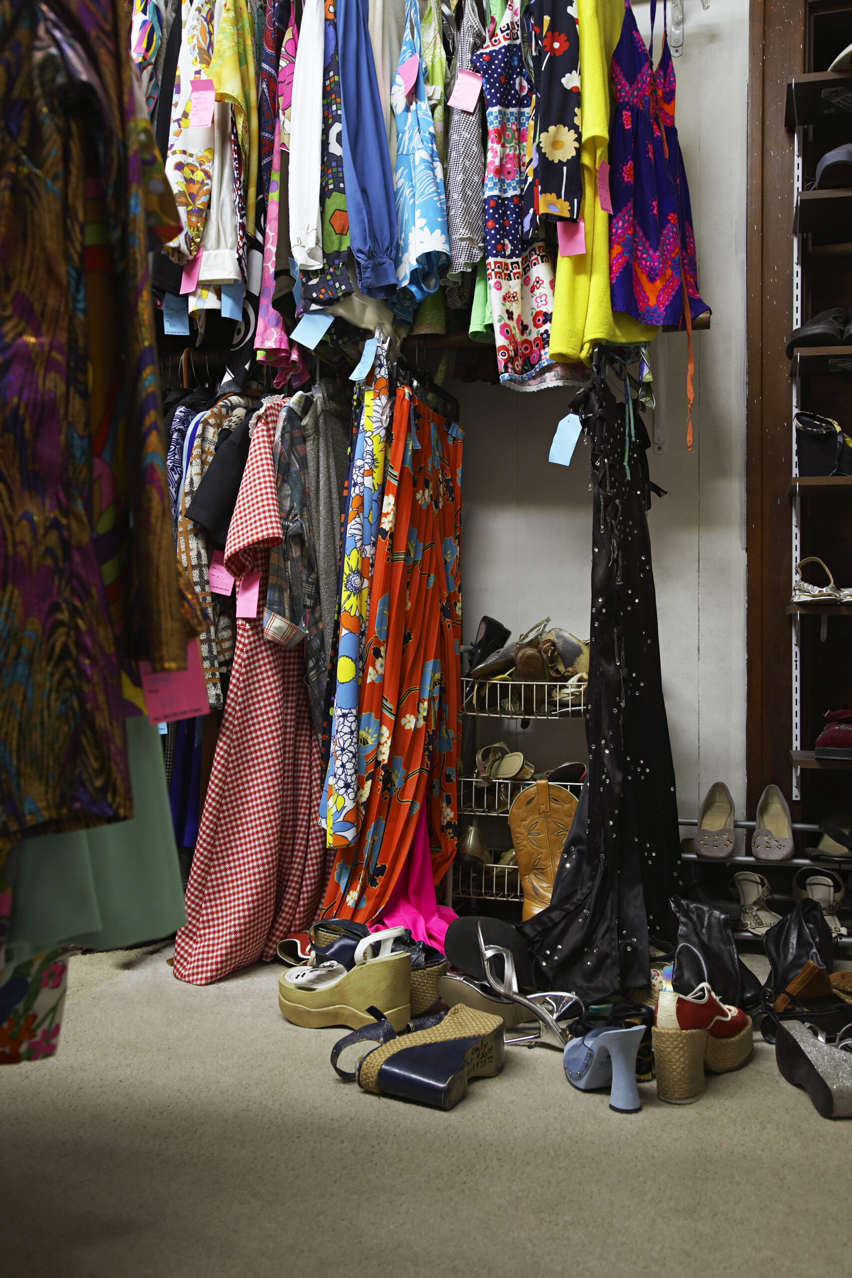 7 benefits of decluttering your home