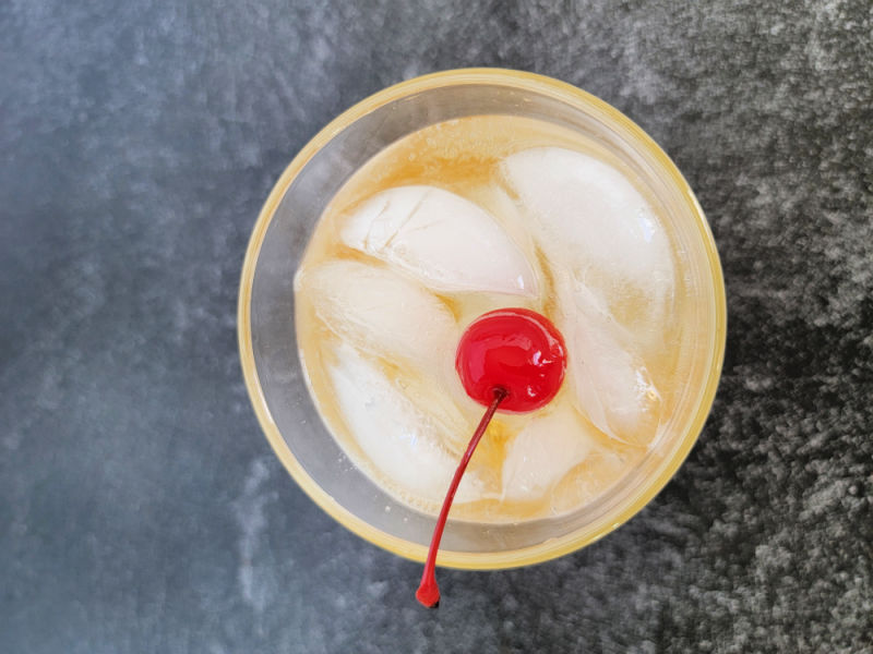 Easy two ingredient Fireball and Ginger Ale Cocktail