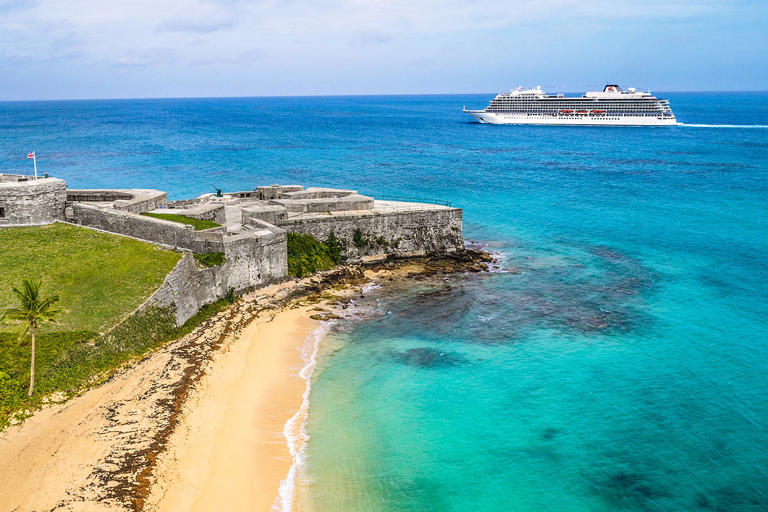 Viking Cruises_Cruise Stock_Viking Ocean Ship Fort St Catherine Bermuda