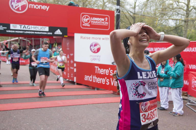 Where to watch the London Marathon 2024: Best pubs and restaurants on ...